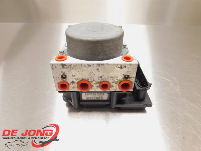 ABS Pomp van een Dacia Logan, Dacia, Gebruikt, -, -