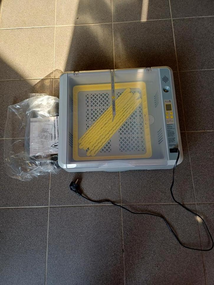 Broedmachine wonegg 36, Animaux & Accessoires, Volatiles | Accessoires, Comme neuf, Couveuse, Enlèvement