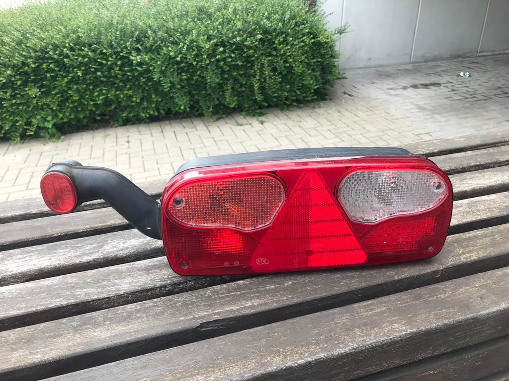 Feu remorque, Enlèvement ou Envoi