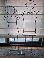 Set van 2 kleerhangers, Ophalen, Zo goed als nieuw