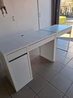 Kinderbureaus 2 stuks in zeer goede staat, Huis en Inrichting, Bureaus, Ophalen, Zo goed als nieuw, Bureau