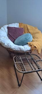 Fauteuil Papasan en rotin, repose-pied, coussins, couverture, Huis en Inrichting, Fauteuils, Ophalen, Gebruikt, 75 tot 100 cm