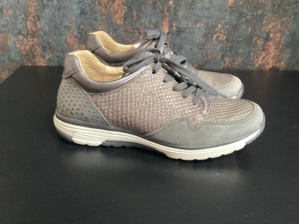 Gabor sneakers grijs 37,5, Kleding | Dames, Schoenen, Gabor, Ophalen of Verzenden, Zo goed als nieuw, Sneakers