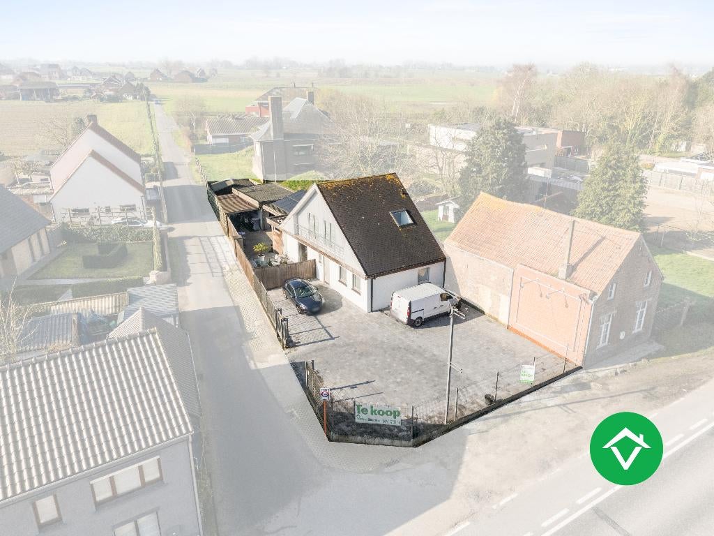 Functionele woning met drie slaapkamers, garage te Ichtegem, Immo, Huizen en Appartementen te koop, Provincie West-Vlaanderen