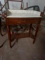 Antieken meubeltje, Enlèvement