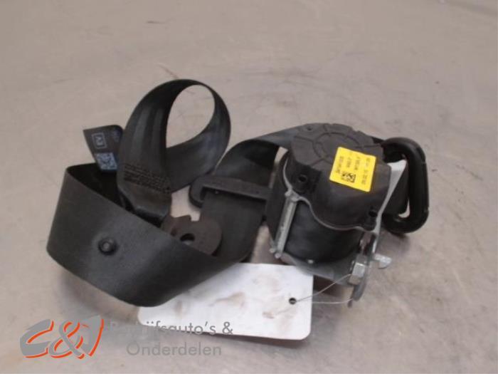 Ceinture de sécurité avant droite d'un Renault Trafic, Autos : Pièces & Accessoires, Renault, -, 3 mois de garantie, Utilisé