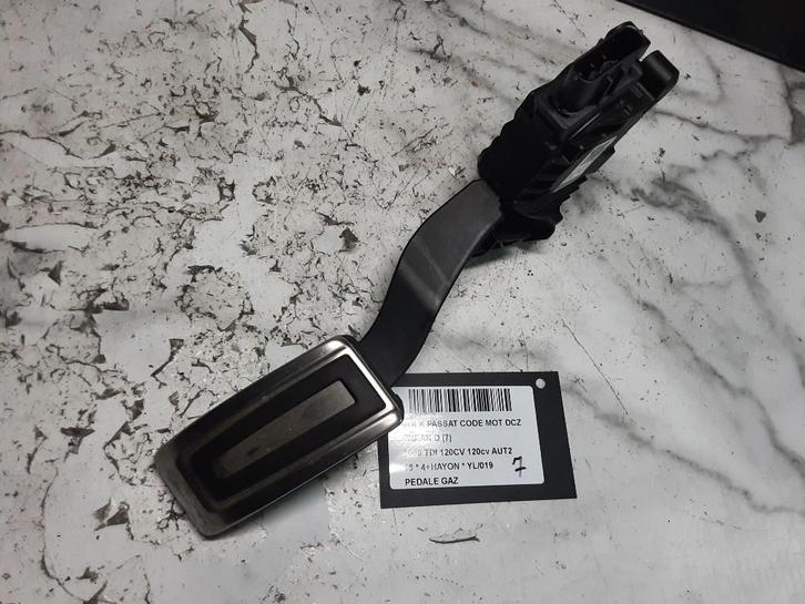 GASPEDAAL Volkswagen Passat Variant (3G5) (5Q1723503H), Auto-onderdelen, Interieur en Bekleding, Volkswagen, Gebruikt