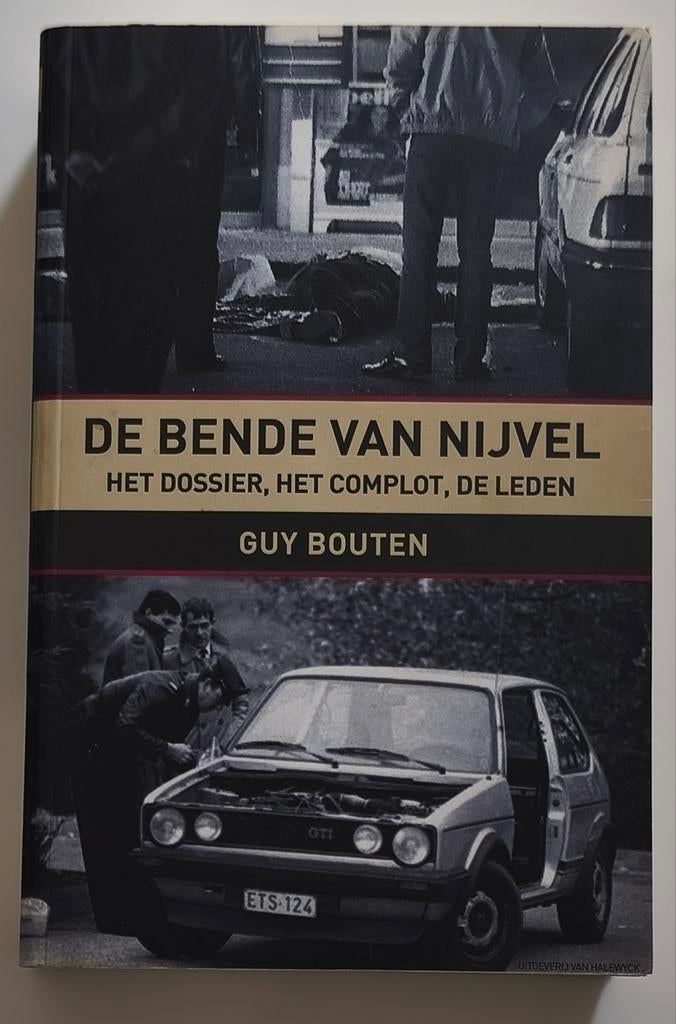 Boek de bende van nijvel, Livres, Autos | Livres, Enlèvement ou Envoi