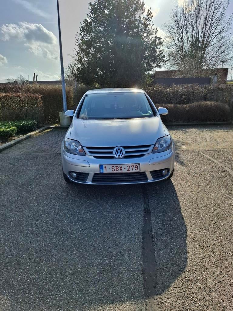 Laatste kans!Vandaag 1500€, of ik blijf er zelf mee rijden., Auto's, Volkswagen, Particulier, Golf, Airbags, Airconditioning, Bluetooth