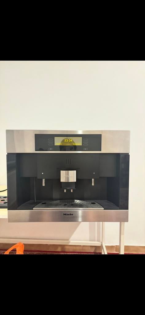 Miele CVA 4085 + filtre BRITA PURITY C150, Elektronische apparatuur, Koffiezetapparaten, Zo goed als nieuw, Koffiebonen, Combi