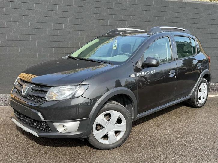 Dacia SANDERO Stepway 1.5 dCi+AIRCO+EURO 5, Autos, Dacia, Entreprise, Achat, Sandero Stepway, ABS, Air conditionné, Bluetooth
