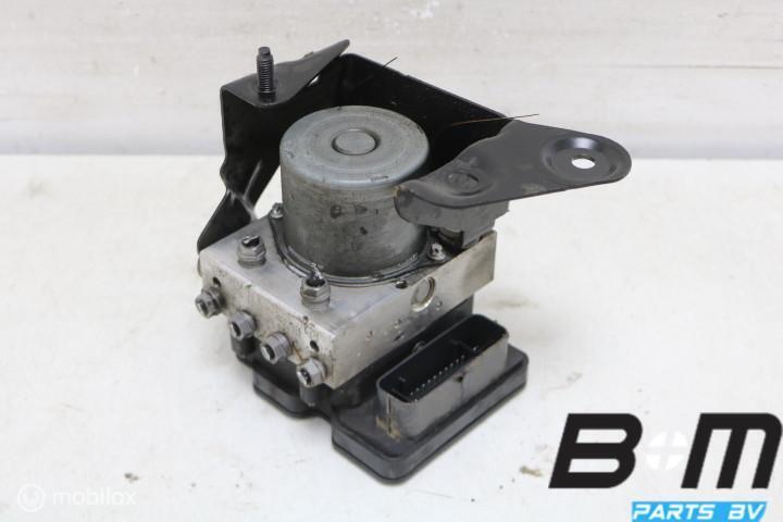 ABS pomp VW Transporter T6 7LB614517B, Utilisé