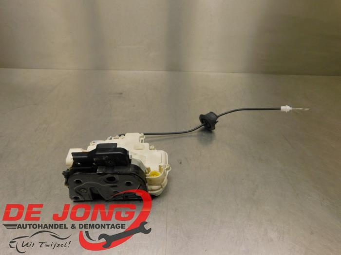 Serrure portière mécanique 4portes avant gauche d'un Audi, -, 3 mois de garantie, Audi, Utilisé