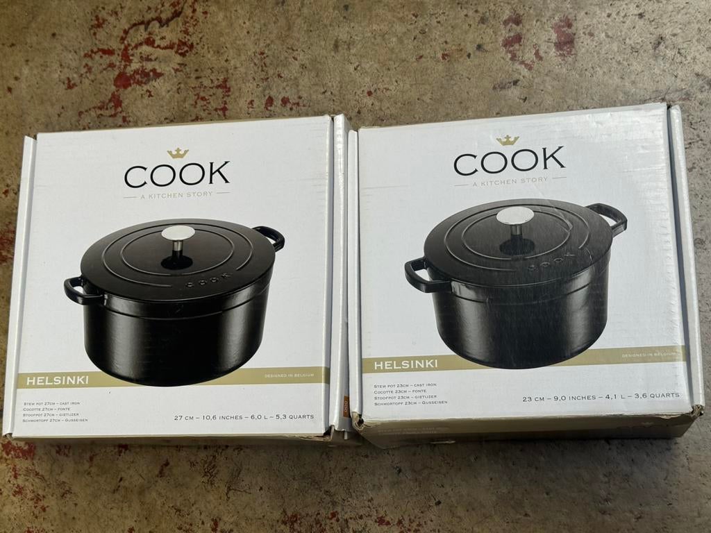 Cocotte HELSINKI 23/27 cm en fonte neuves, Maison & Meubles, Enlèvement, Neuf, Fonte, Casserole ou Cocotte-minute