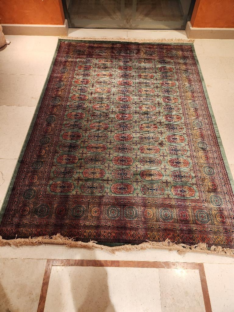 Tapis d'Orient soie NEUF mécanique non main, Huis en Inrichting, Stoffering | Tapijten en Vloerkleden, Ophalen, Orientale, Rechthoekig