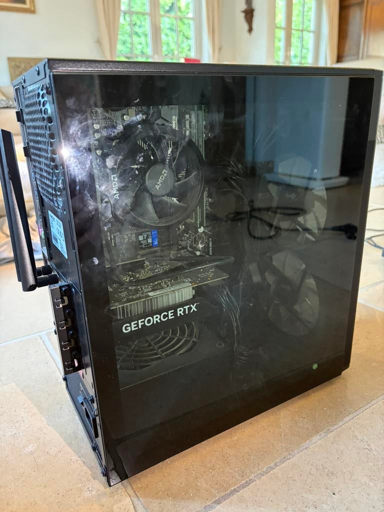 Medion Erazer Gaming PC Ryzen + RTX – WiFi erin – Ophalen, Computers en Software, Ophalen, Zo goed als nieuw