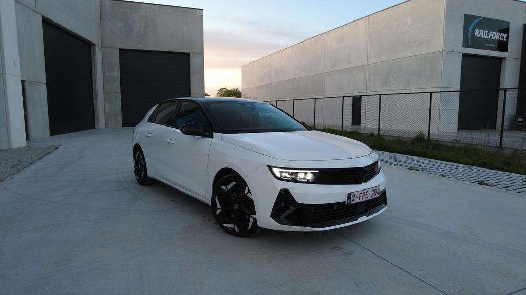 Opel Astra 1.6 Turbo Plug-in Hybrid 224pk, Autos, Achat, Euro 6, Phares entièrement LED, Noir