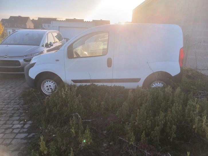 Bipper 1.4 HDI. 2009, 228 000 km., Autos, Peugeot, Particulier, Achat, Bipper, Diesel, Euro 4, Boîte manuelle, Blanc, Enlèvement