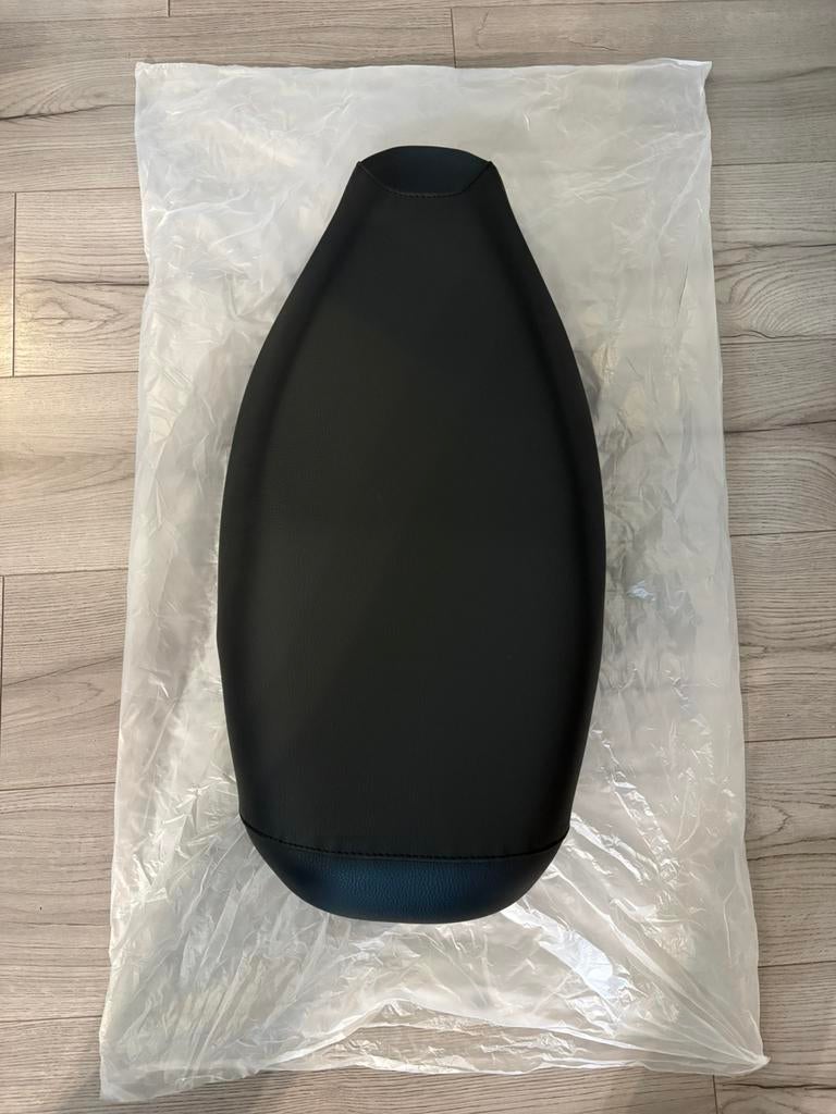 Nieuwe piaggio- typhoon zadel, Ophalen of Verzenden, Nieuw, Zadel, Piaggio