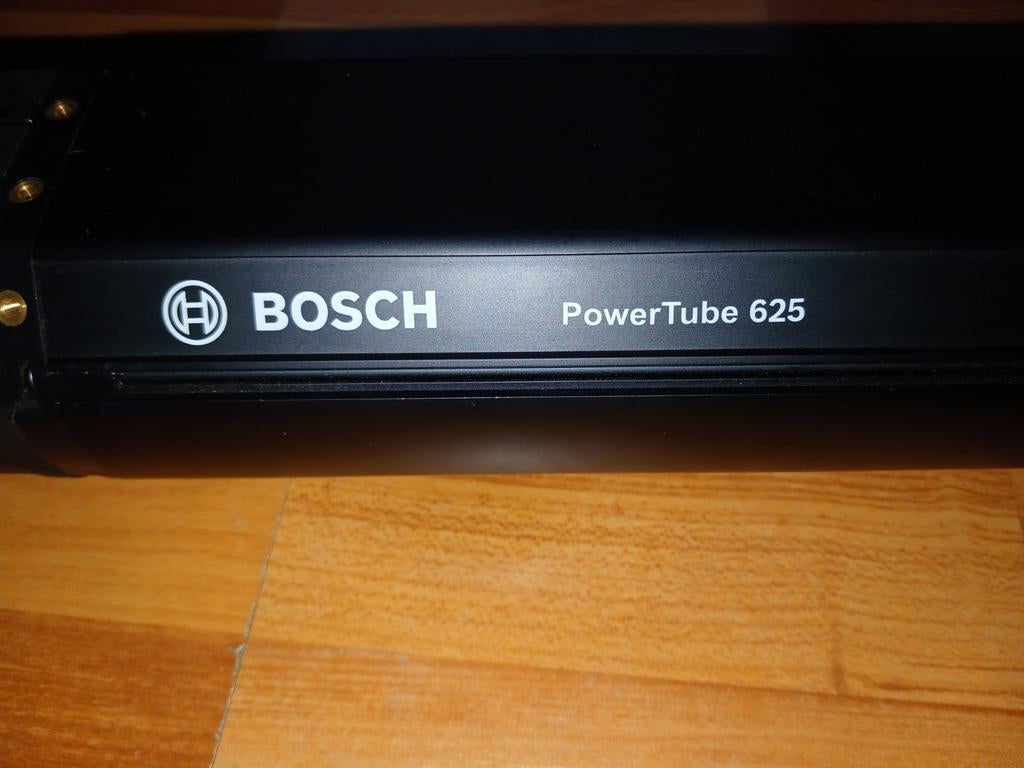 Bosch smart system 625w batterij als nieuw, Fietsen en Brommers, Fietsaccessoires | Fietsaccu's, Ophalen of Verzenden