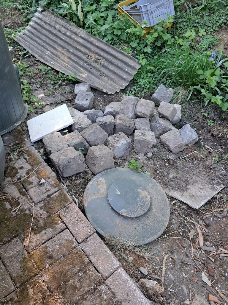 Kasseien, compostvat,regentonnen, Enlèvement