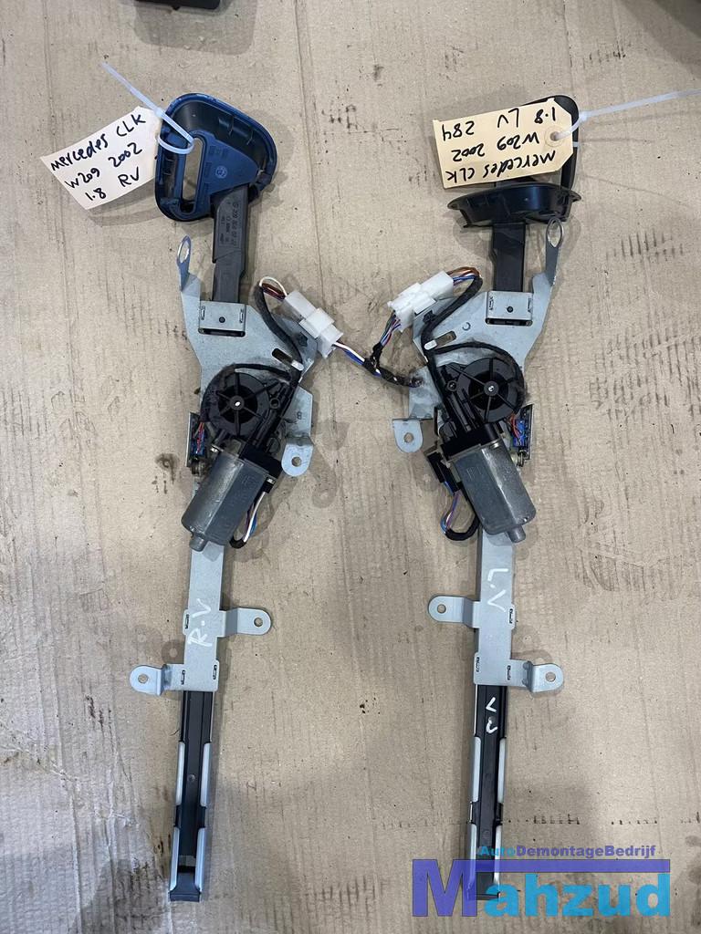 Mercedes CLK W209 Gordelaangevers A2038600282 A2038600182, Mercedes-Benz AG, Mercedes-Benz, Utilisé, Mercedesstrasse 120
70372  Stuttgart, DE