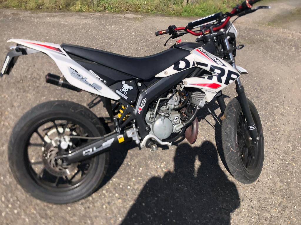 Derbi senda xtreme drd, Fietsen en Brommers, Ophalen, 6 versnellingen, Nieuw, Klasse B (45 km/u)