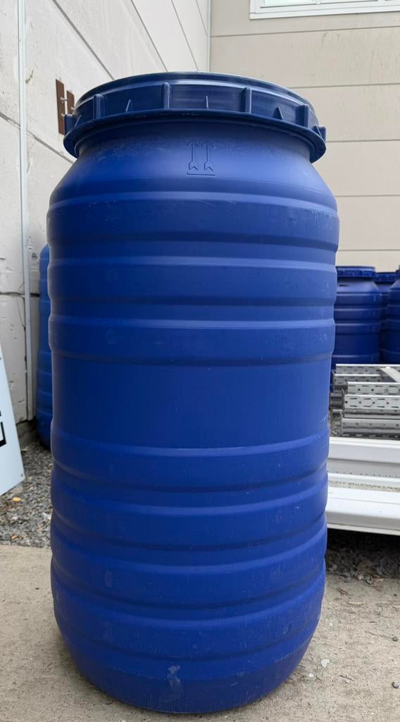 Regenvat 220L, 150 litres ou plus, Enlèvement, Utilisé, Synthétique