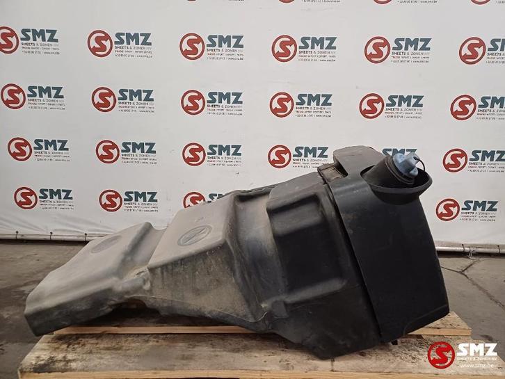 Occ AdBluetank 60 L met vlotter DAF, Auto-onderdelen, Vrachtwagen-onderdelen, DAF, Brandstofsystemen, Gebruikt