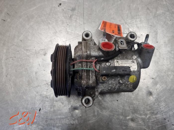 Aircopomp van een Toyota Pro-Ace, Auto-onderdelen, Overige Auto-onderdelen, Toyota, Gebruikt, 3 maanden garantie, Ophalen of Verzenden