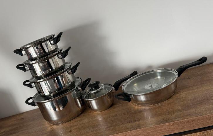Nieuwe set kookpotten – 6 stuks – zeer goede staat, Huis en Inrichting, Keuken | Potten en Pannen, Zo goed als nieuw, Overige typen