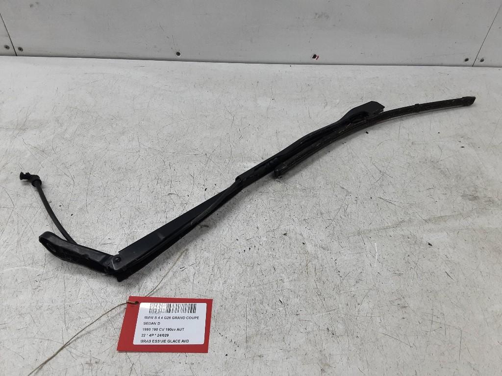 BRAS ESSUIE-GLACE AVANT DROIT BMW 4 serie Gran Coupe (G26), Mevr. I. Hauben, Utilisé, BMW, Rue de l'Espoir 34 34
4030  GRIVEGNÉE, BE