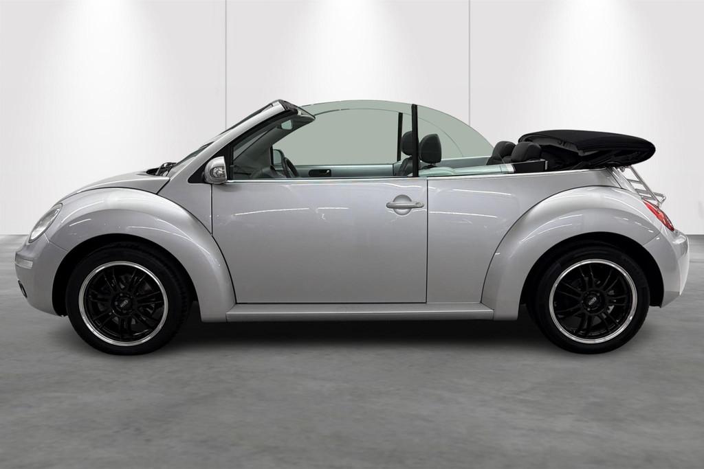 Volkswagen New Beetle Cabriolet 1.9 L TDi Cabriolet Leder Pa, Autos, Volkswagen, https://public.car-pass.be/vhr/11624591-0df9-4583-9ca2-0c5ce17a8755