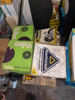 Kit embrayage voiture. ( 45 ) a discuter pour le lots, Enlèvement, Neuf