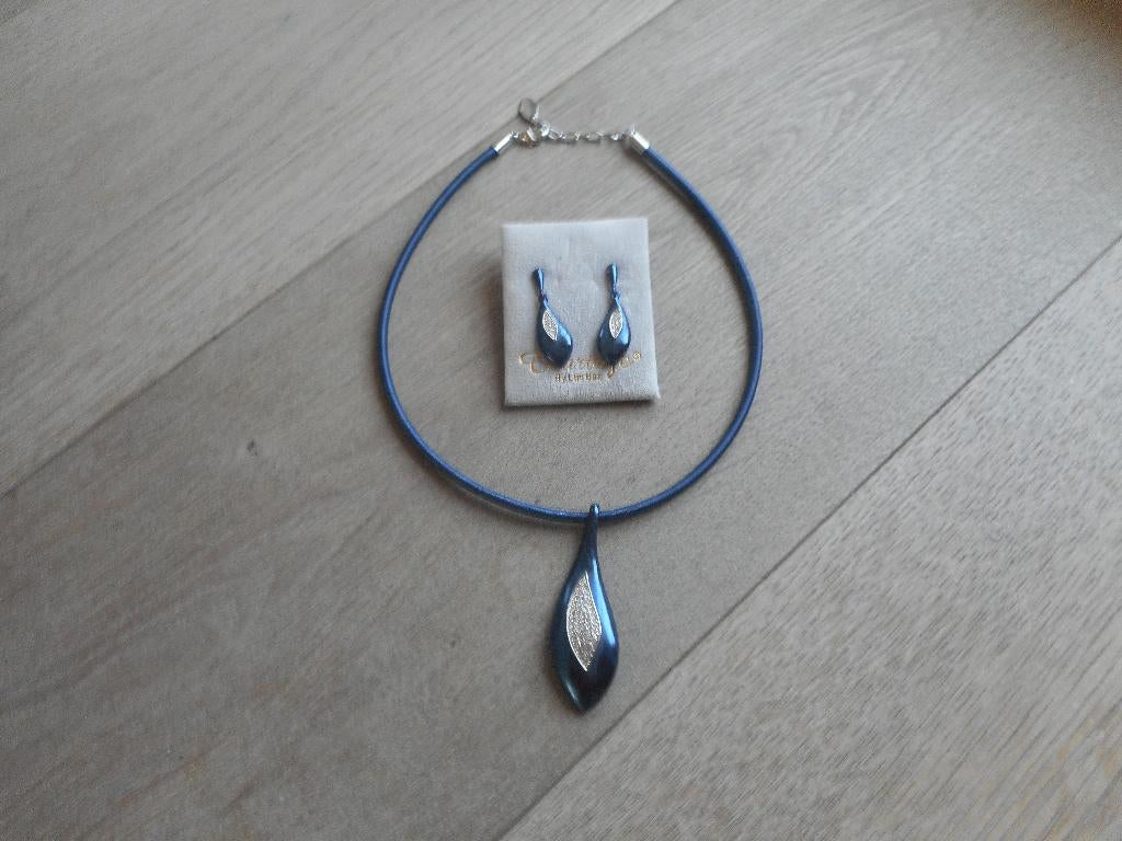bijoux, Bijoux, Sacs & Beauté, Colliers, Enlèvement ou Envoi, Neuf, Bleu, Autres matériaux