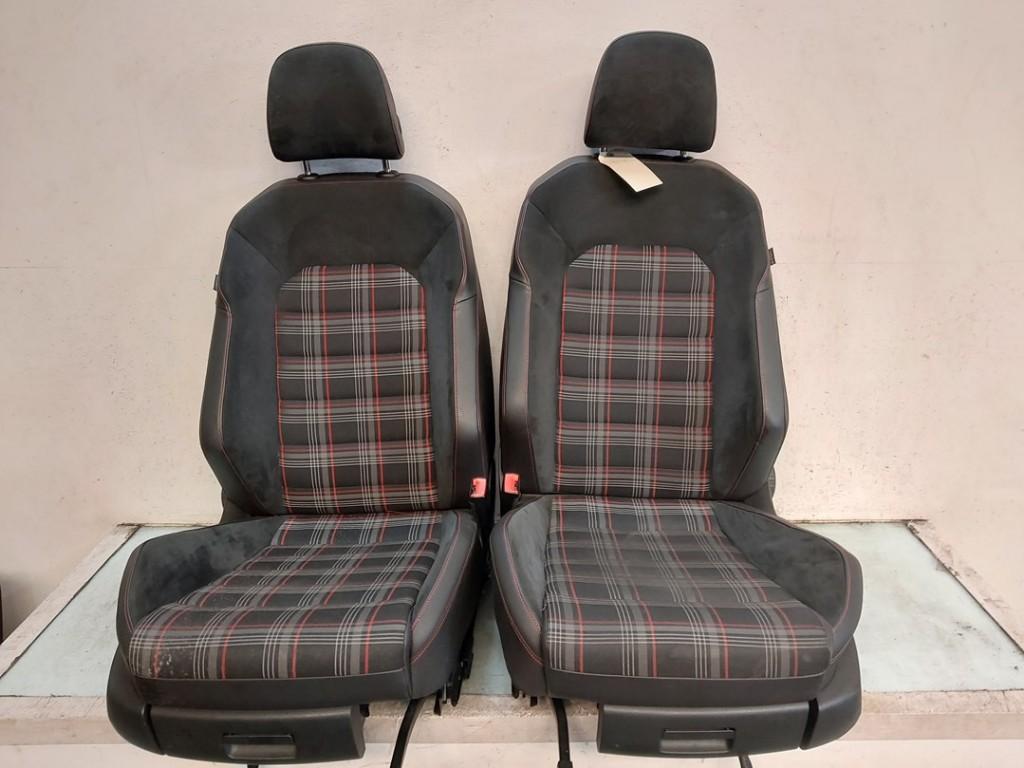 INTERIEUR COMPLET Golf VII (AUA) (|5Q4881105Q|5Q4881106Q|), Autos : Pièces & Accessoires, Dhr. J. Ham, Volkswagen, Administratie@autoham.nl