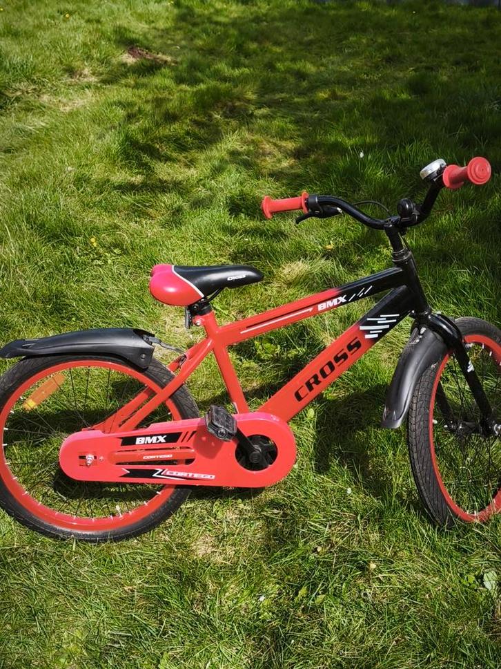 Vélo enfant type BMX Cross Cortego, Vélos & Vélomoteurs, Vélos | Vélos pour enfant, Neuf, 20 pouces ou plus, Enlèvement