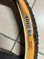 Pneus neufs, Vélos & Vélomoteurs, Enlèvement, Comme neuf