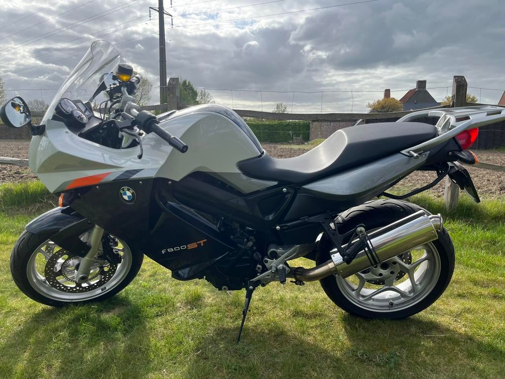 BMW F800ST 43500km goede staat, Motos, Motos | BMW, Particulier, Tourisme, plus de 35 kW, 2 cylindres, Poignées chauffantes, Neuf