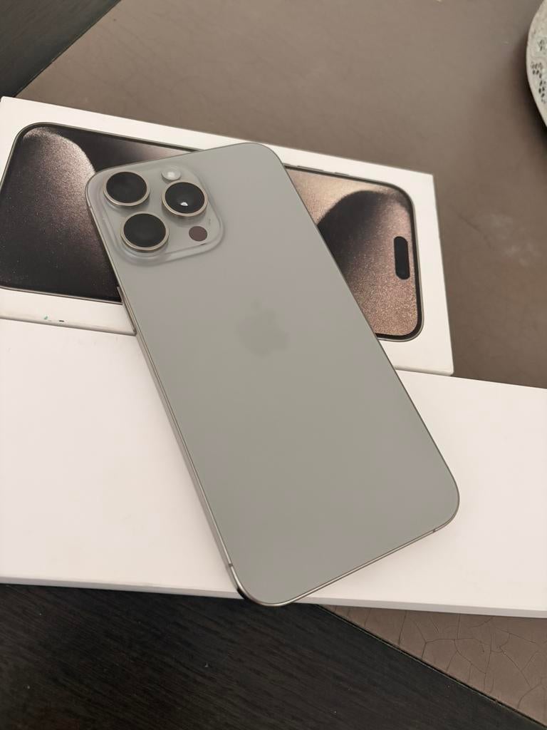 iPhone 15 Pro Max - Natural Titanium 256GB, Telecommunicatie, Mobiele telefoons | Apple iPhone, Gebruikt, 256 GB, Zonder simlock