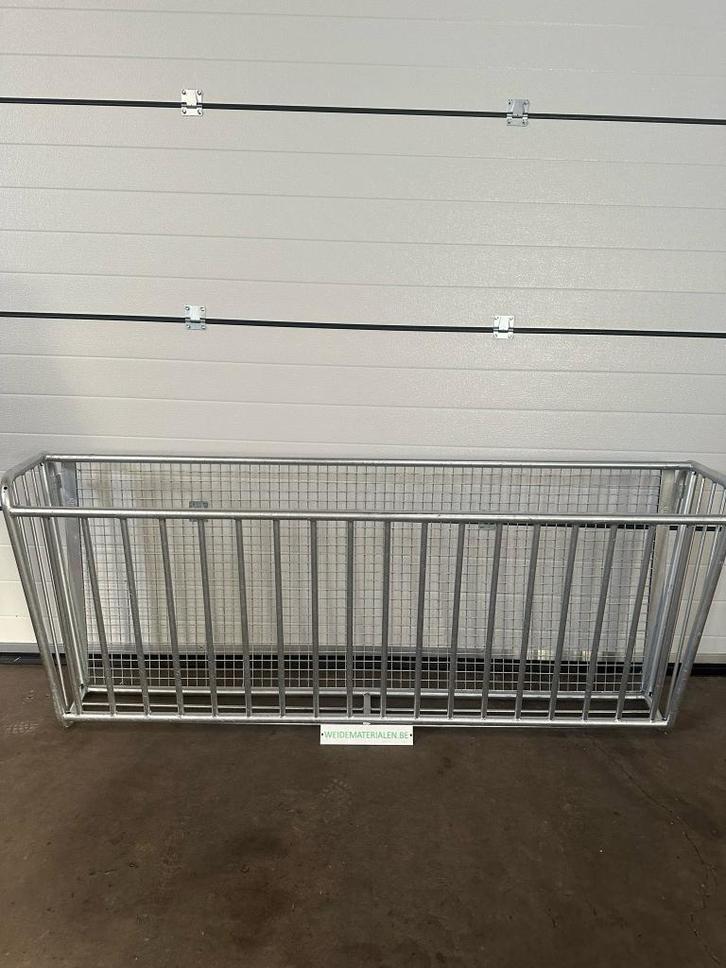 Hooiruiven, Dieren en Toebehoren, Stalling en Weidegang