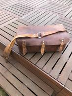 Sac cuir à outils, Enlèvement