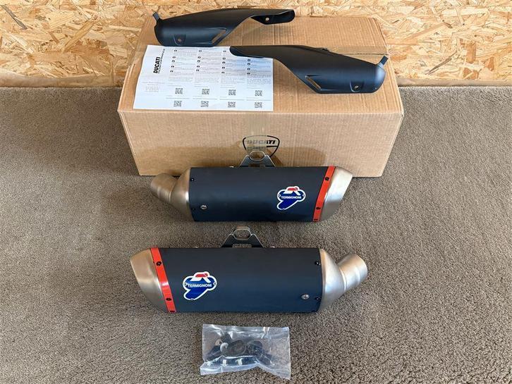 Termignoni uitlaten dempers Ducati Hypermotard 698 Mono 2024, Motos, Pièces | Ducati, Neuf, Enlèvement ou Envoi