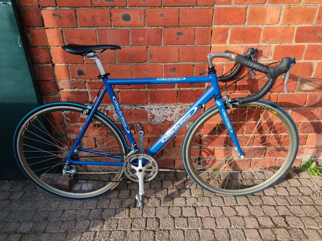 Blauwe koersfiets met NIEUWE kader te koop!!, Ophalen