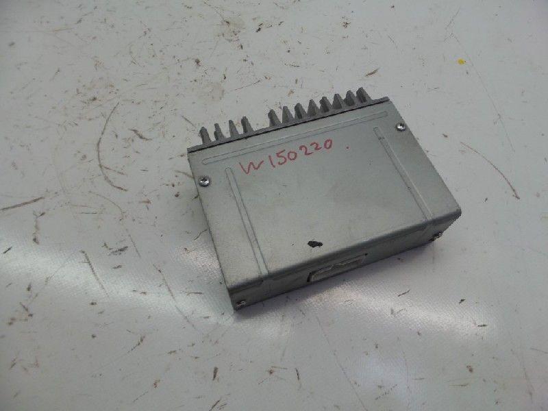 AUDIO VERSTERKER Toyota Prius (ZVW3) (|8610047100|), Gebruikt, Toyota