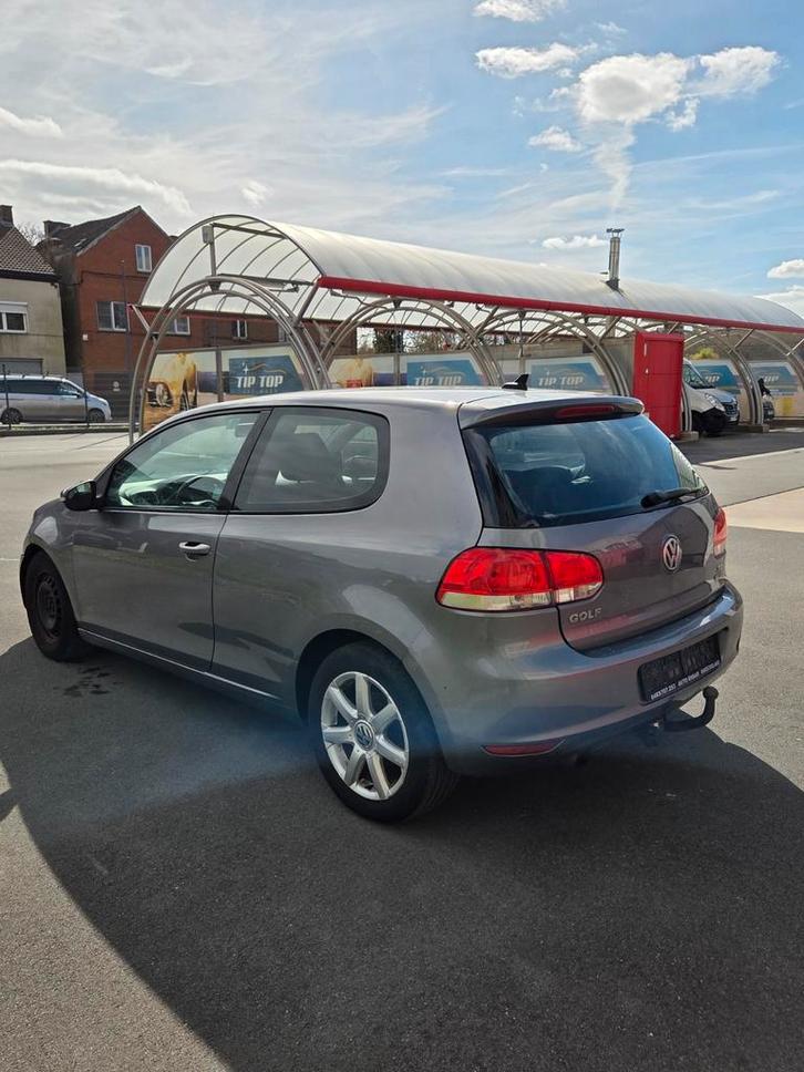 Vw golf 6 1.6 tdi euro 5, Autos, Volkswagen, Particulier, Golf, ABS, Airbags, Air conditionné, Alarme, Ordinateur de bord, Air conditionné automatique
