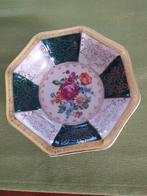 Zeer mooi schoteltje in porselein, Enlèvement