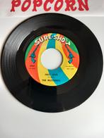 THE MUSTANGS. FIRST LOVE/ A CHANGE. 1964 USA 45T