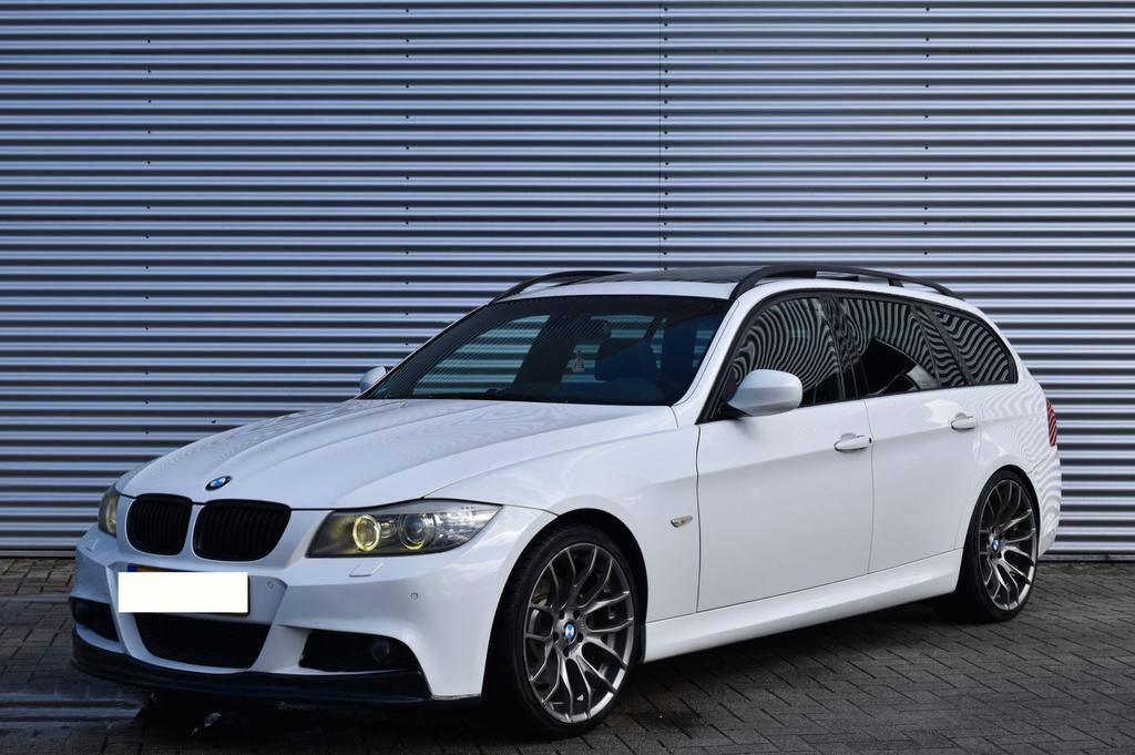 BMW 325d / Stage 2+ 330pk / Top Staat, Auto's, Automaat, Wit, Leder, 5 deurs