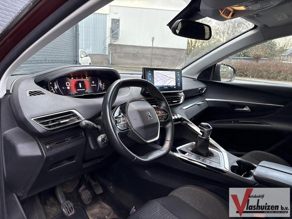 Peugeot 5008 1.2 PureTech Blue Lease Active 7P. | € 9.500,-, 144 g/km, Bruin, Bedrijf, Handgeschakeld